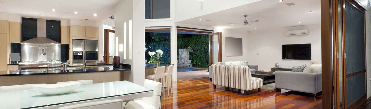 Inmobiliaria INMOCAVIEDES, pisos en venta en Tomares, Alquiler de pisos en Tomares, Tus pisos en venta y alquiler en Sevilla (zona de Los Remedios, Centro, Porvenir y Nervión), zona de Torrequinto, Los Cerros  y Club de Golf y en Tomares (Aljarafe), Inmobiliaria Tomares.